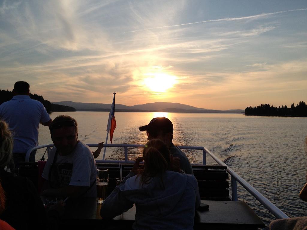 Apartman S Vyhledem Na Jezero Lipno nad Vltavou Bagian luar foto